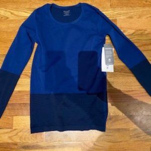Athleta Long Sleeve